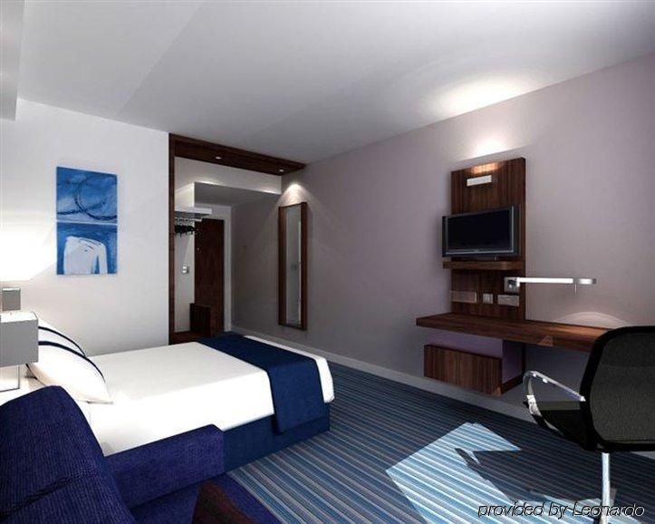 Holiday Inn Express Madrid Leganes By Ihg Oda fotoğraf